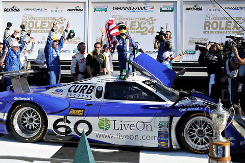 Ford sweeps Rolex 24 at Daytona